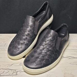 ECCO Soft 7 Woven Leather Slip-On Sneakers - Women's size 9